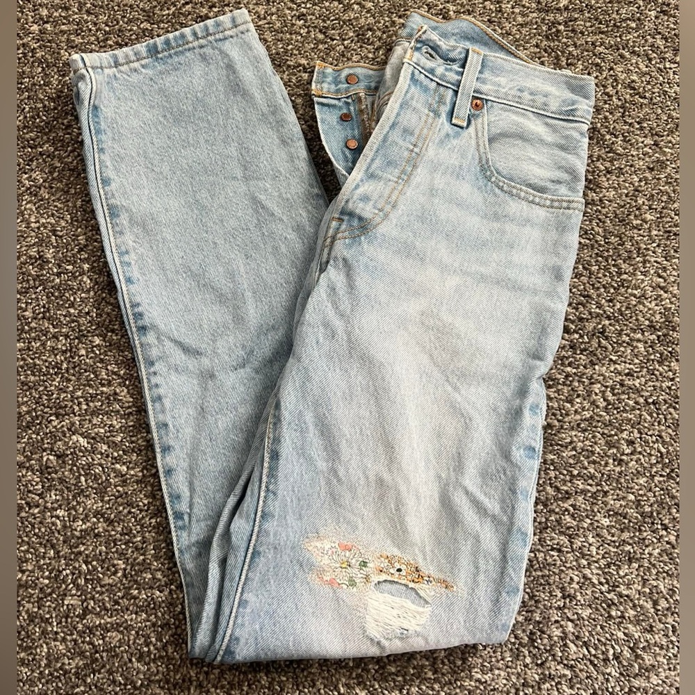 Levi 501 jeans